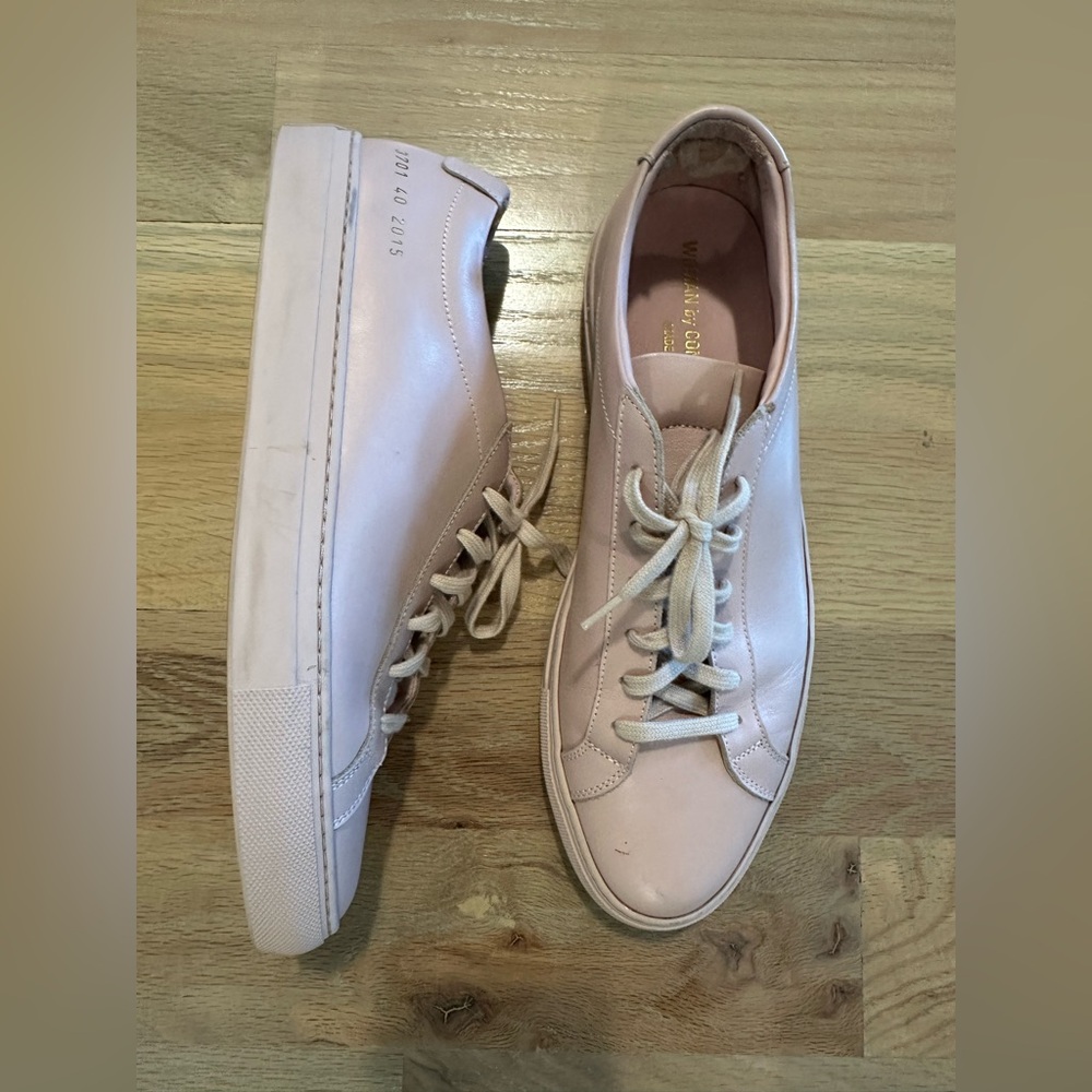 Common Projects Shoes - Picture 2 of 4